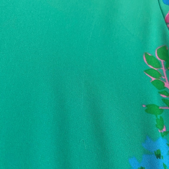 Floral Bell-Arm Flowy Dress - Picture 5 of 6